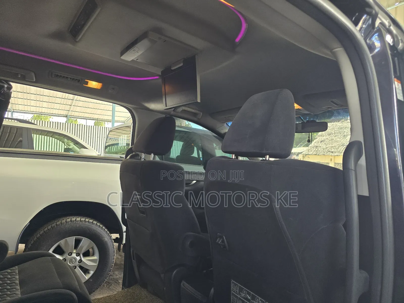 Toyota Alphard 2.5 Petrol FWD 2016 Black