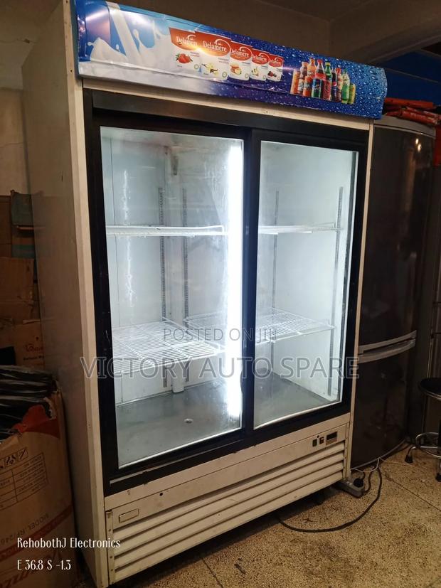 Ramtons 1200litres Display Fridge