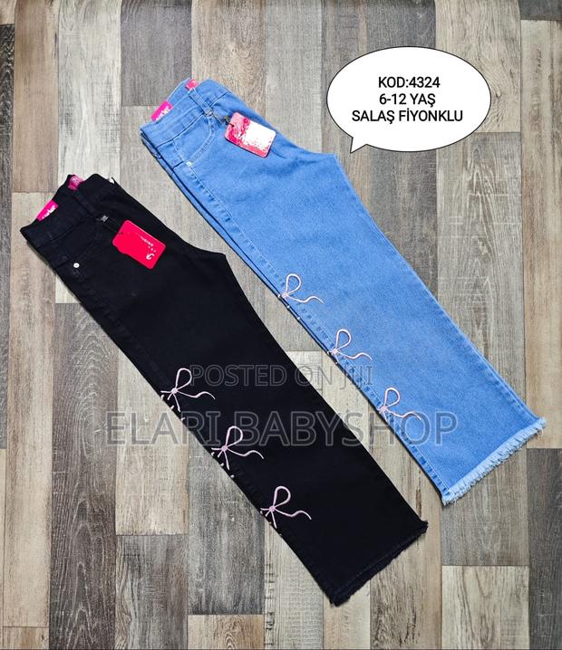 Girls Jeans - thumbnail 3