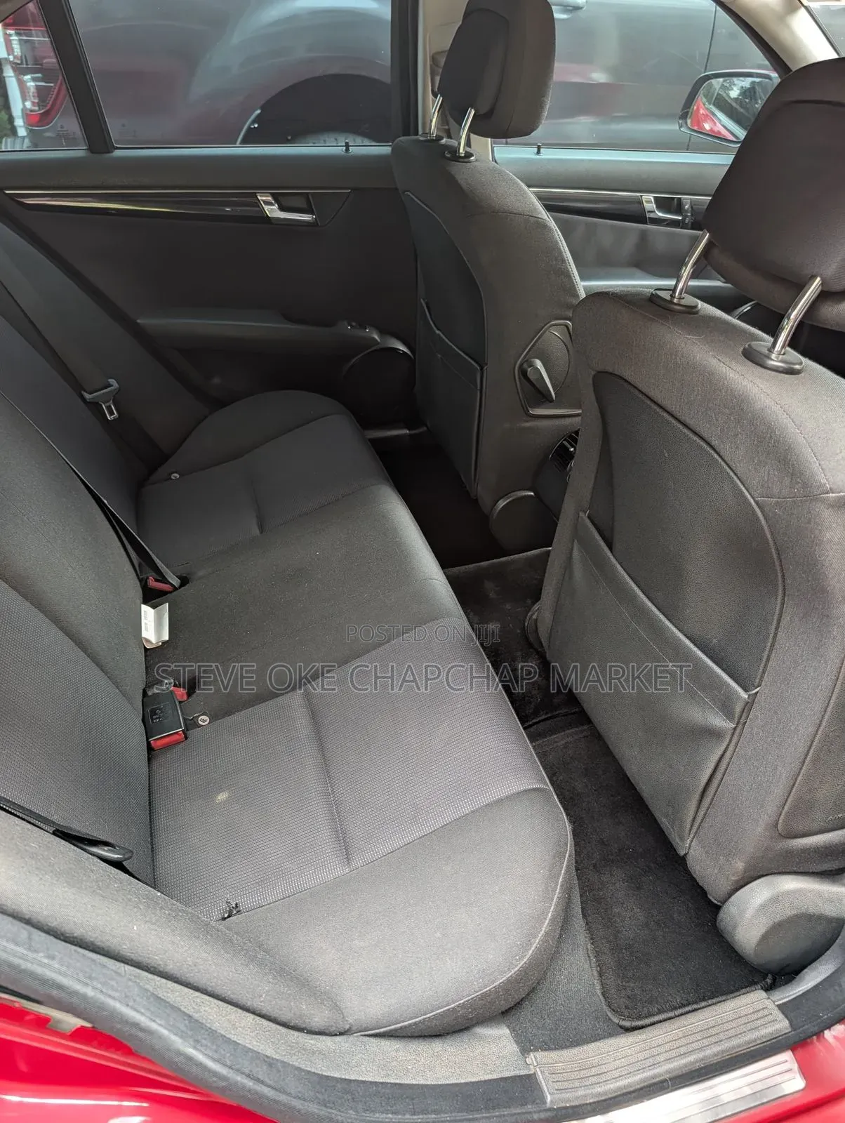 Mercedes-Benz C200 2008 Red