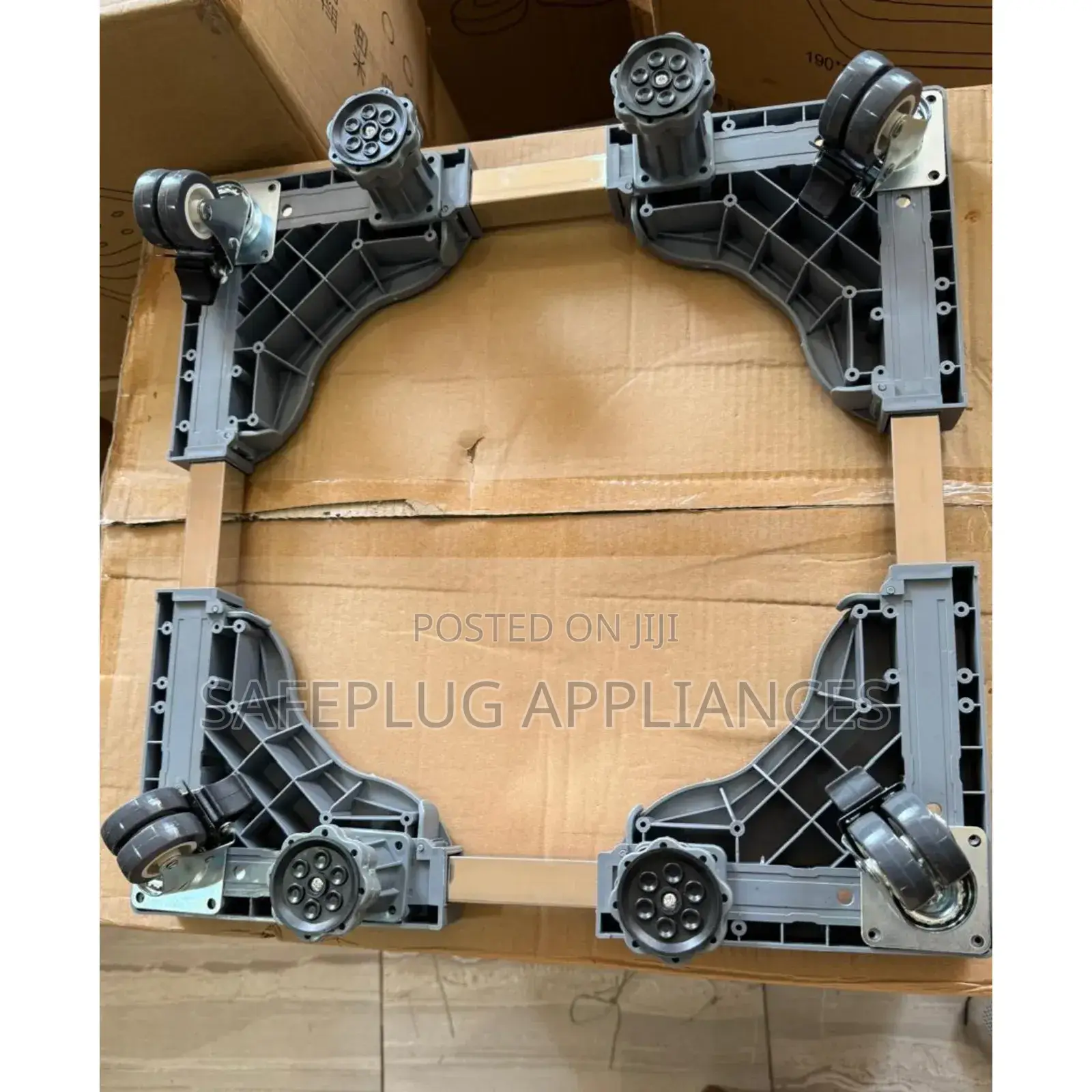 Heavy Duty Adjustable Fridge Washing Machine Stand With Wheels