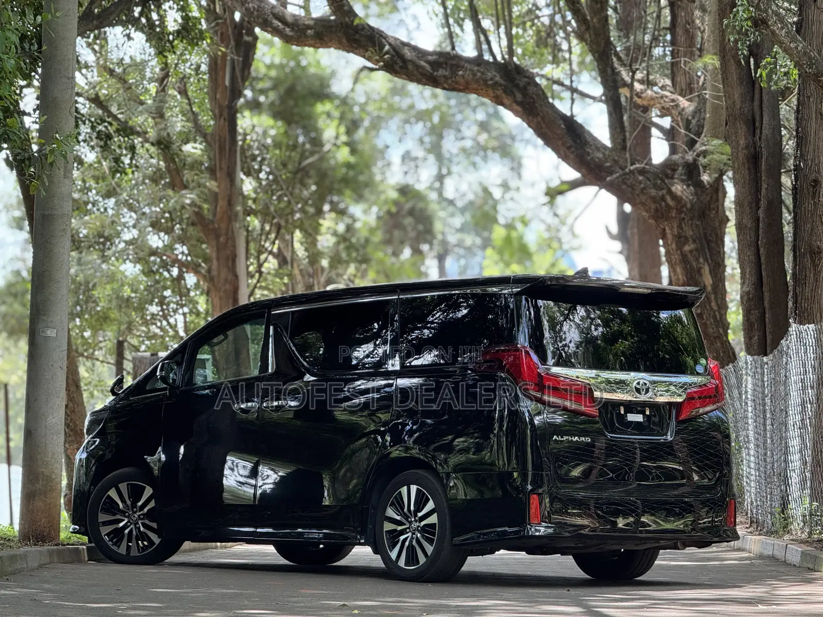Toyota Alphard 2.5 Petrol FWD 2019 Black
