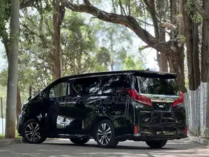 Toyota Alphard 2.5 Petrol FWD 2019 Black