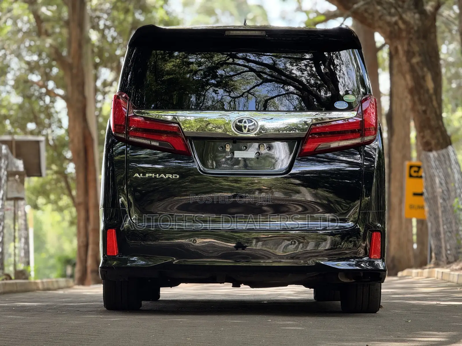 Toyota Alphard 2.5 Petrol FWD 2019 Black