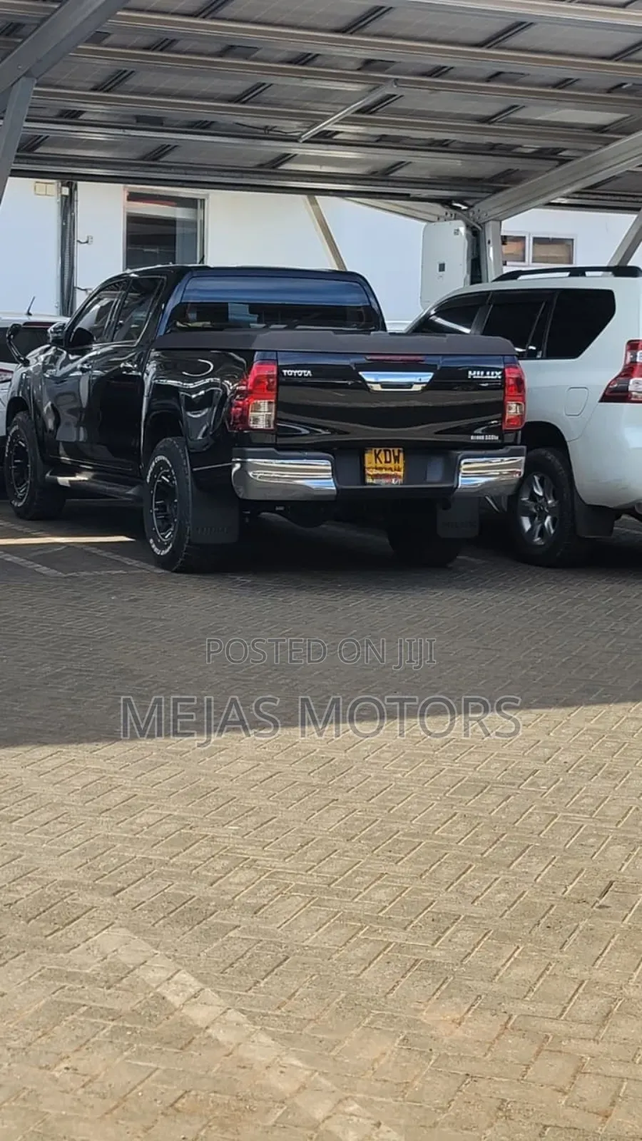 Toyota Hilux 2019 Black