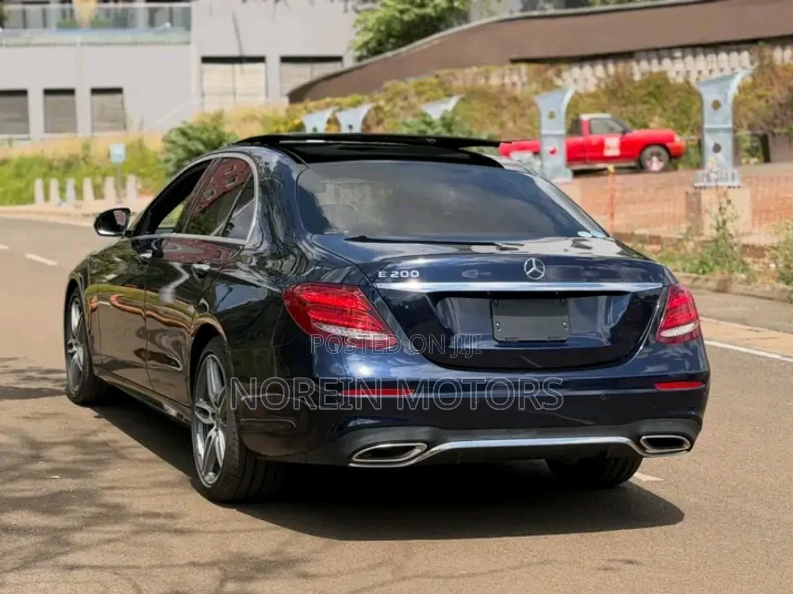 Mercedes-Benz E200 2018 Blue