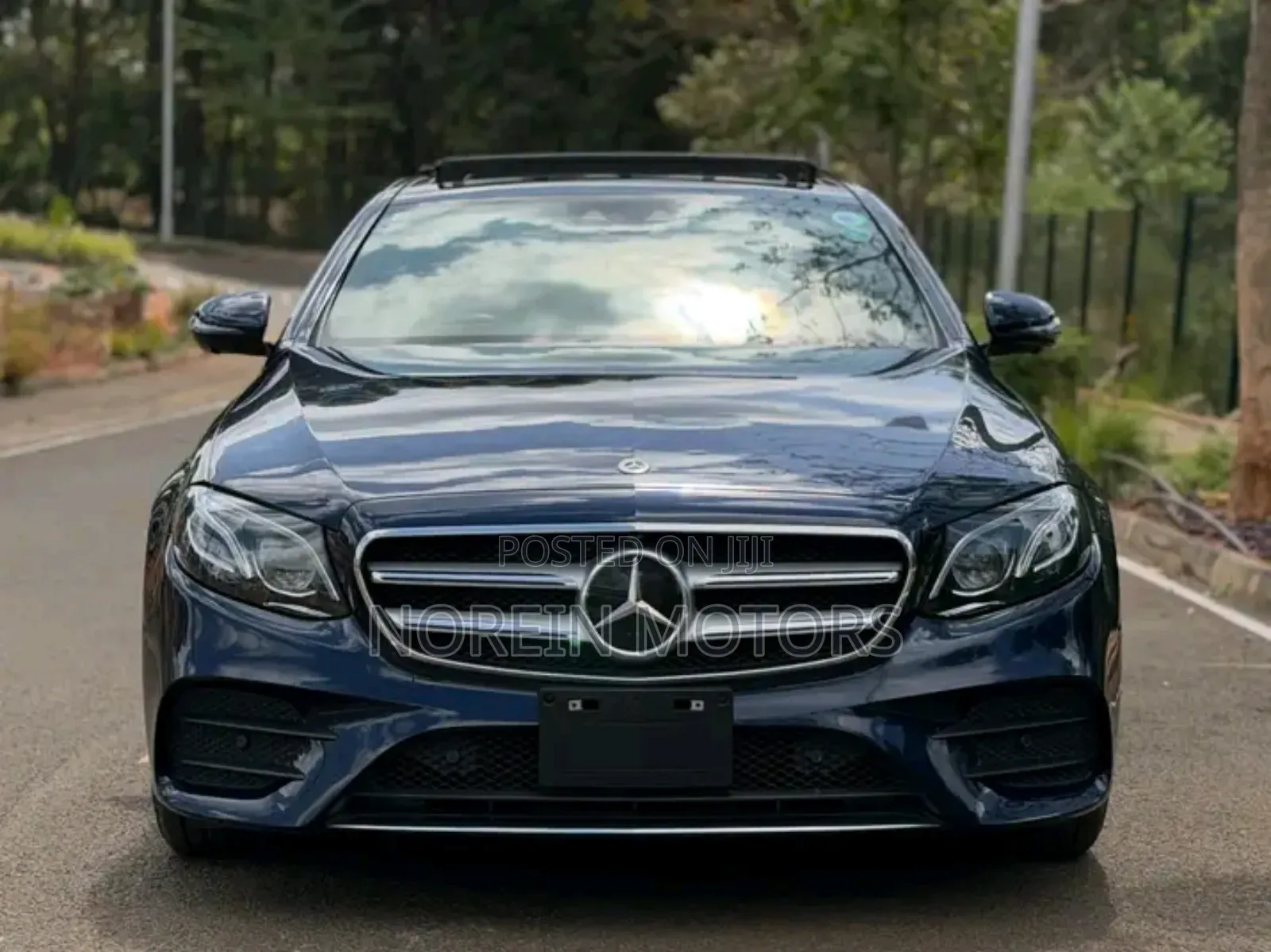 Mercedes-Benz E200 2018 Blue