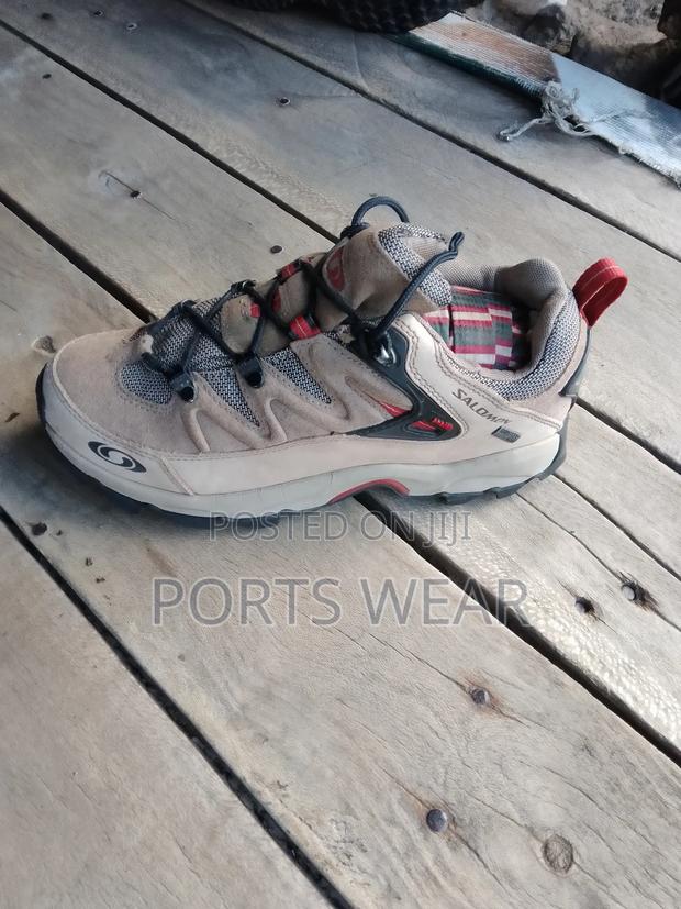 Best Hiking Shoes - thumbnail 4