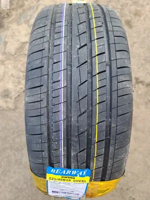 225/45r18 Bearway Tyres 95 v X/L