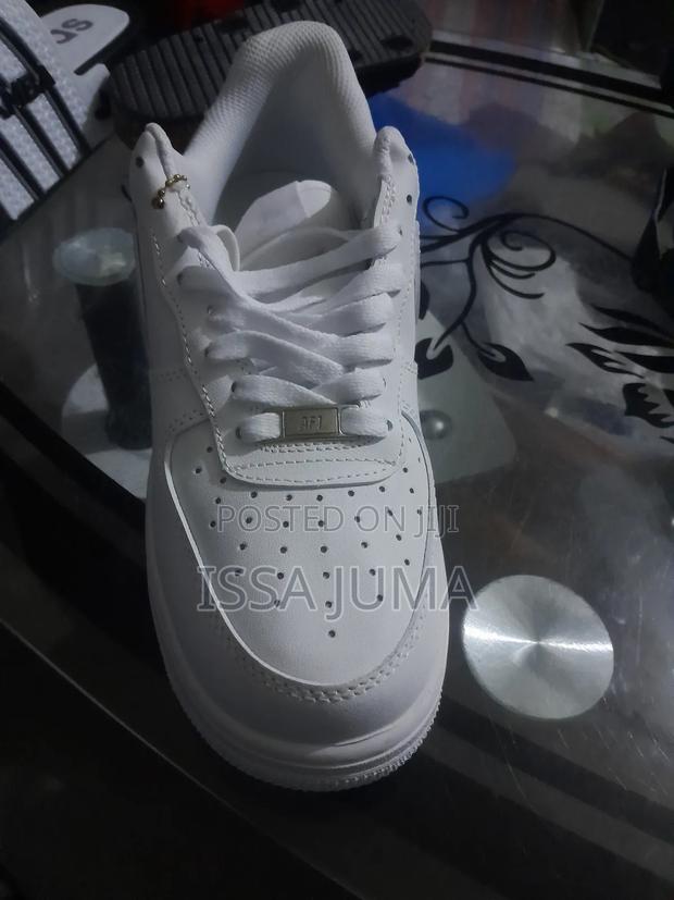 Air Force Available - thumbnail 2