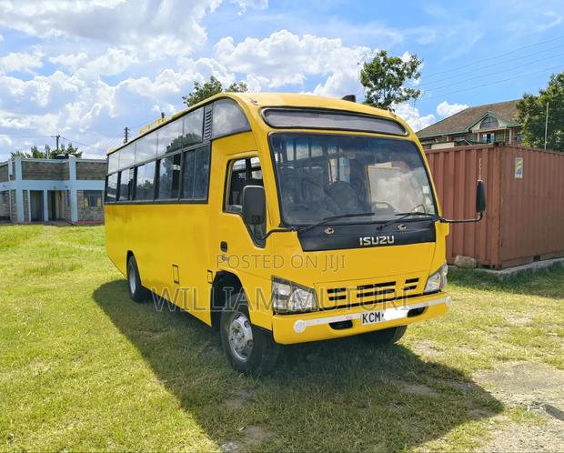 Isuzu NQR 2016 Yellow - thumbnail 3