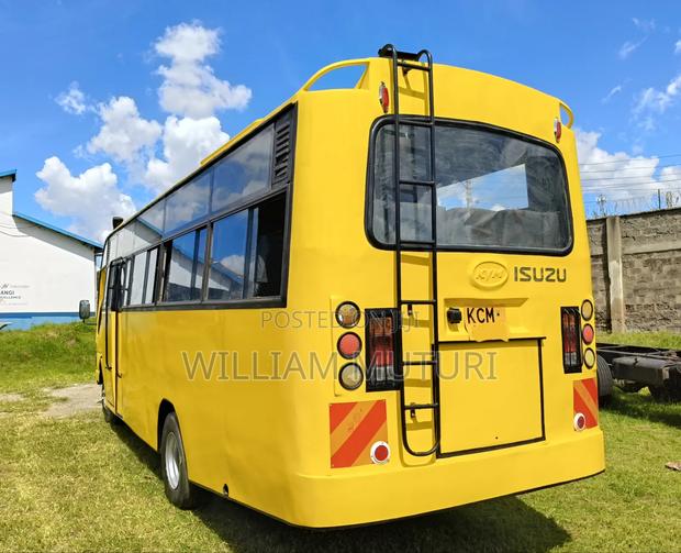 Isuzu NQR 2016 Yellow - thumbnail 5