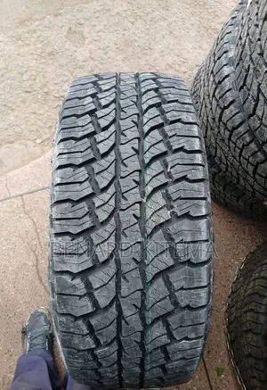 265/55r19 a/T Centara Tyres Are Available for Landcruiser Prado.