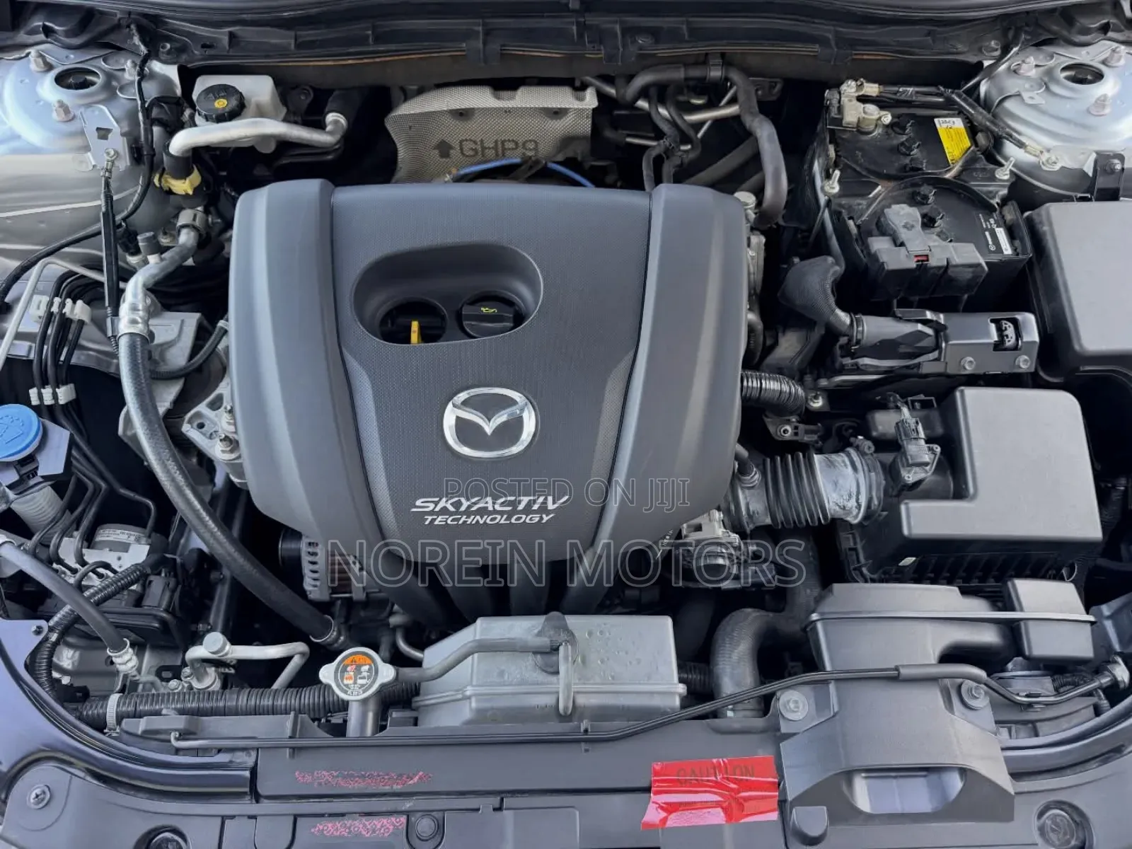 Mazda Axela 2018 Off white