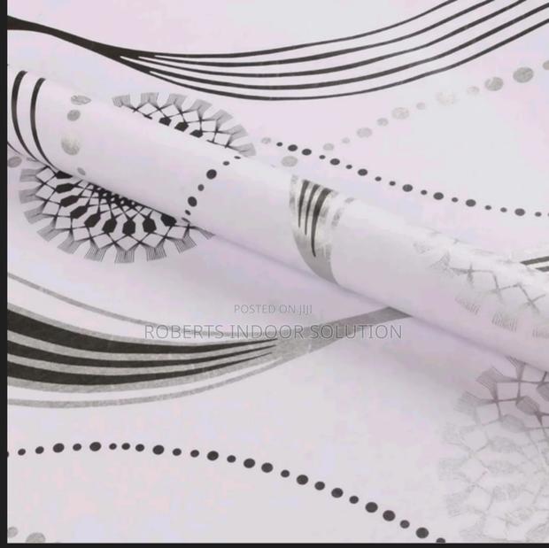 Circles Design Self-Adhesive, Peel and Stick Vinyl Wallpaper - main view