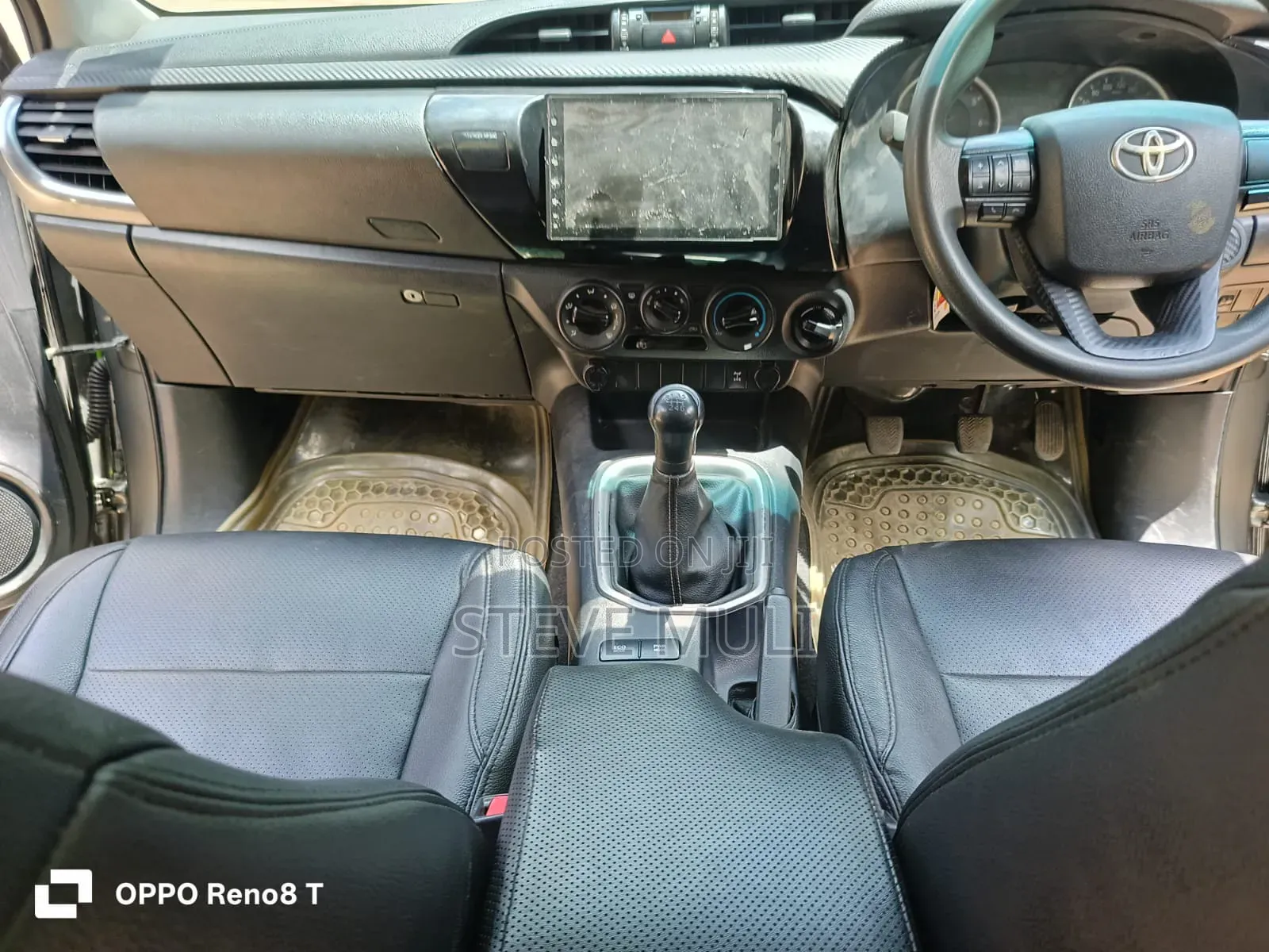 Toyota Hilux 2015 Brown