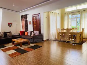 3bdrm House in Karagita for sale