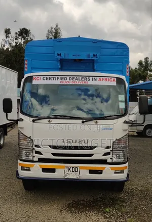 Isuzu NQR Blue Power
