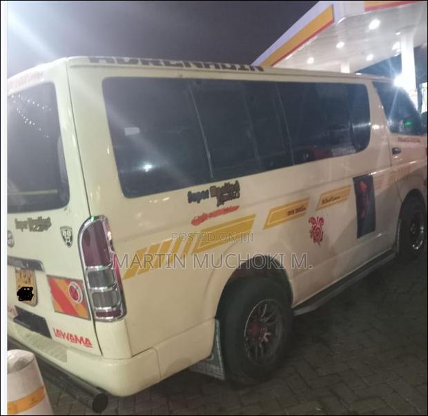 Toyota HiAce 2007 White - thumbnail 3
