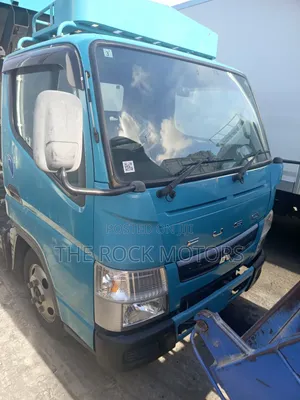 Mitsubishi Fuso 2019 Blue