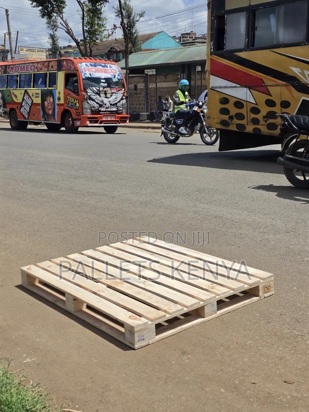 Wood Pallet- Quality Heavy-Duty Export Standard Pallet. 09