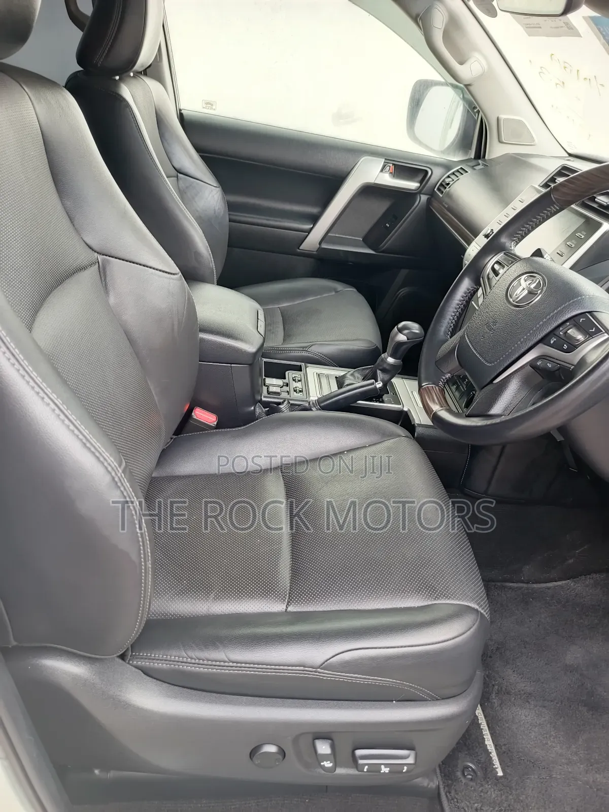 Toyota Land Cruiser Prado 2020 White
