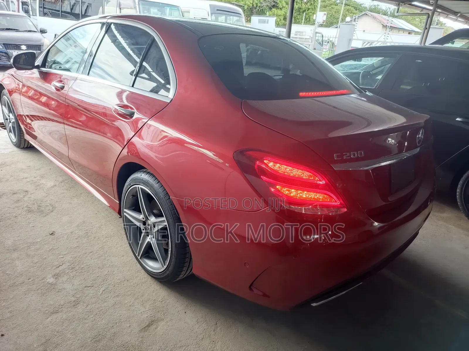 Mercedes-Benz C200 2018 Red