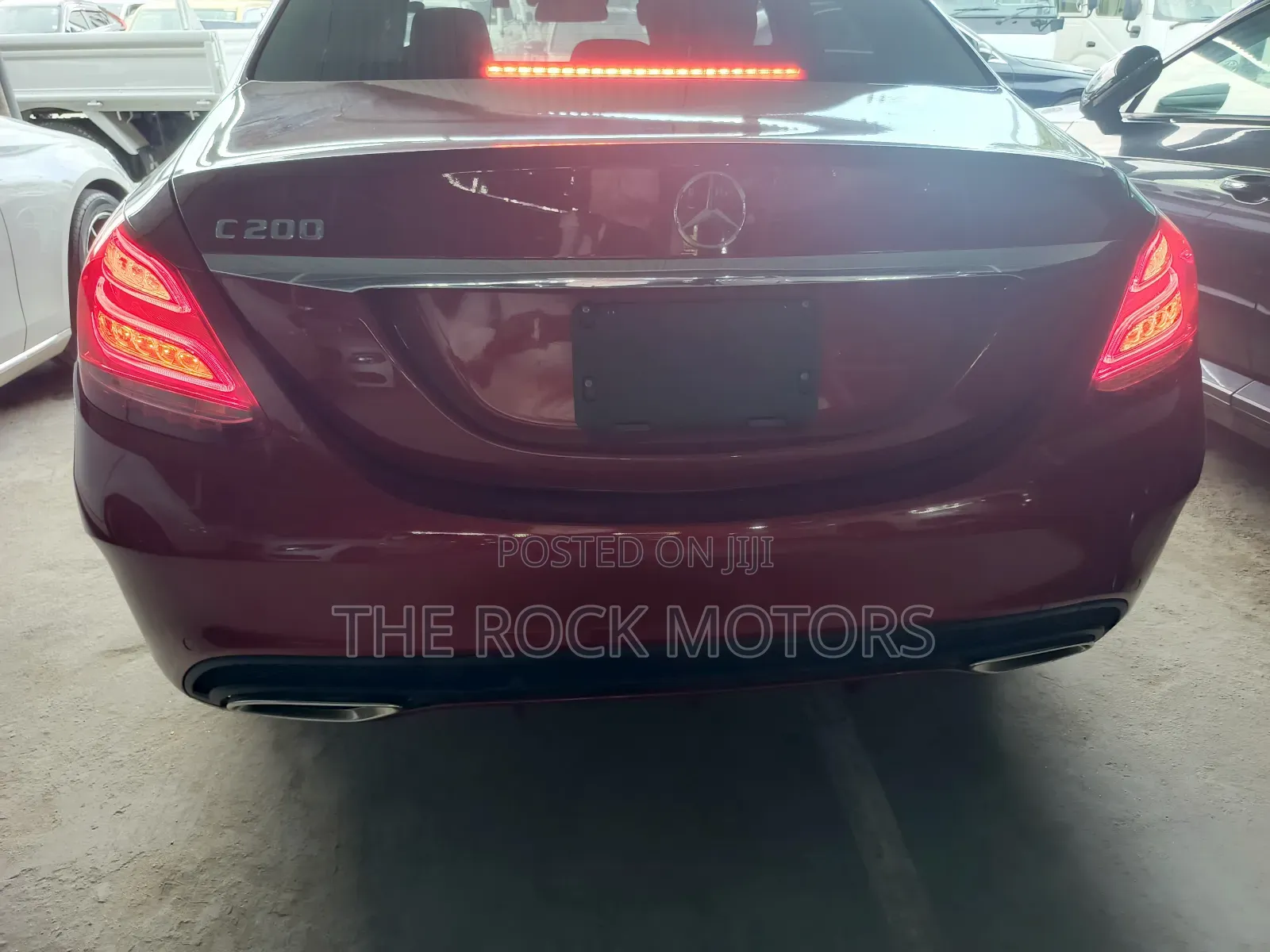 Mercedes-Benz C200 2018 Red