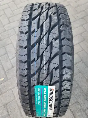 265/65 R17 Bridgestone Tyres 112 T Dueler a/T-697