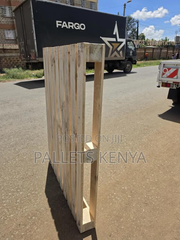 Wood Pallet-High Quality Heavy-Duty Strong Wood. 00 - thumbnail 2