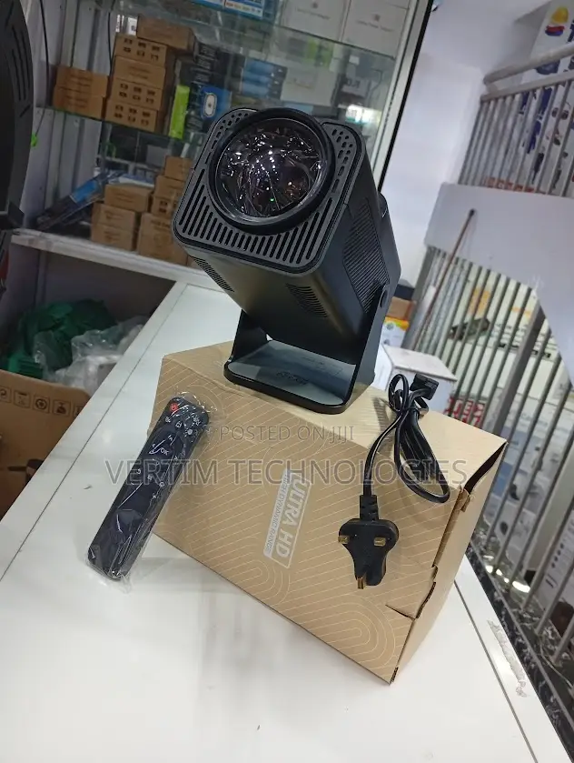 Adjustable Hy320 Wifi Android Projector With Inbuilt Speaker