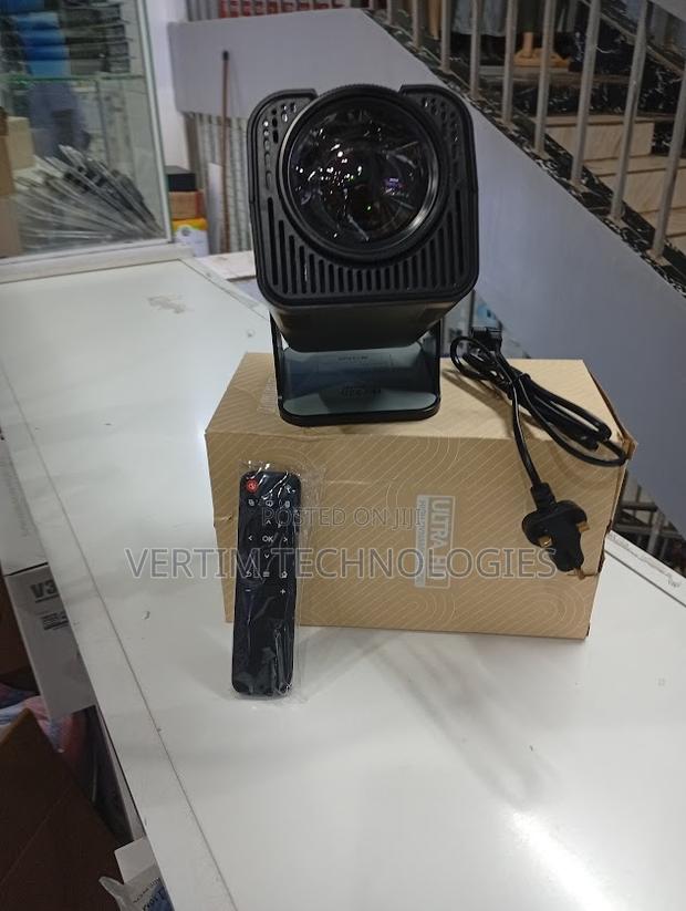 Reliable Quality Mini Wifi Android Projector With Inbuilt Speaker - thumbnail 2