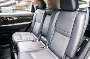 Nissan X-Trail 2019 Silver