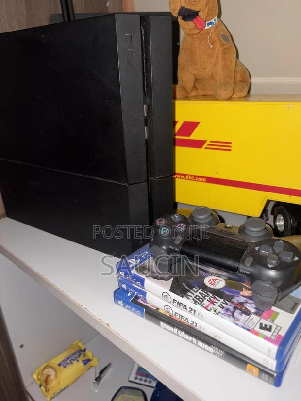 Playstation 4