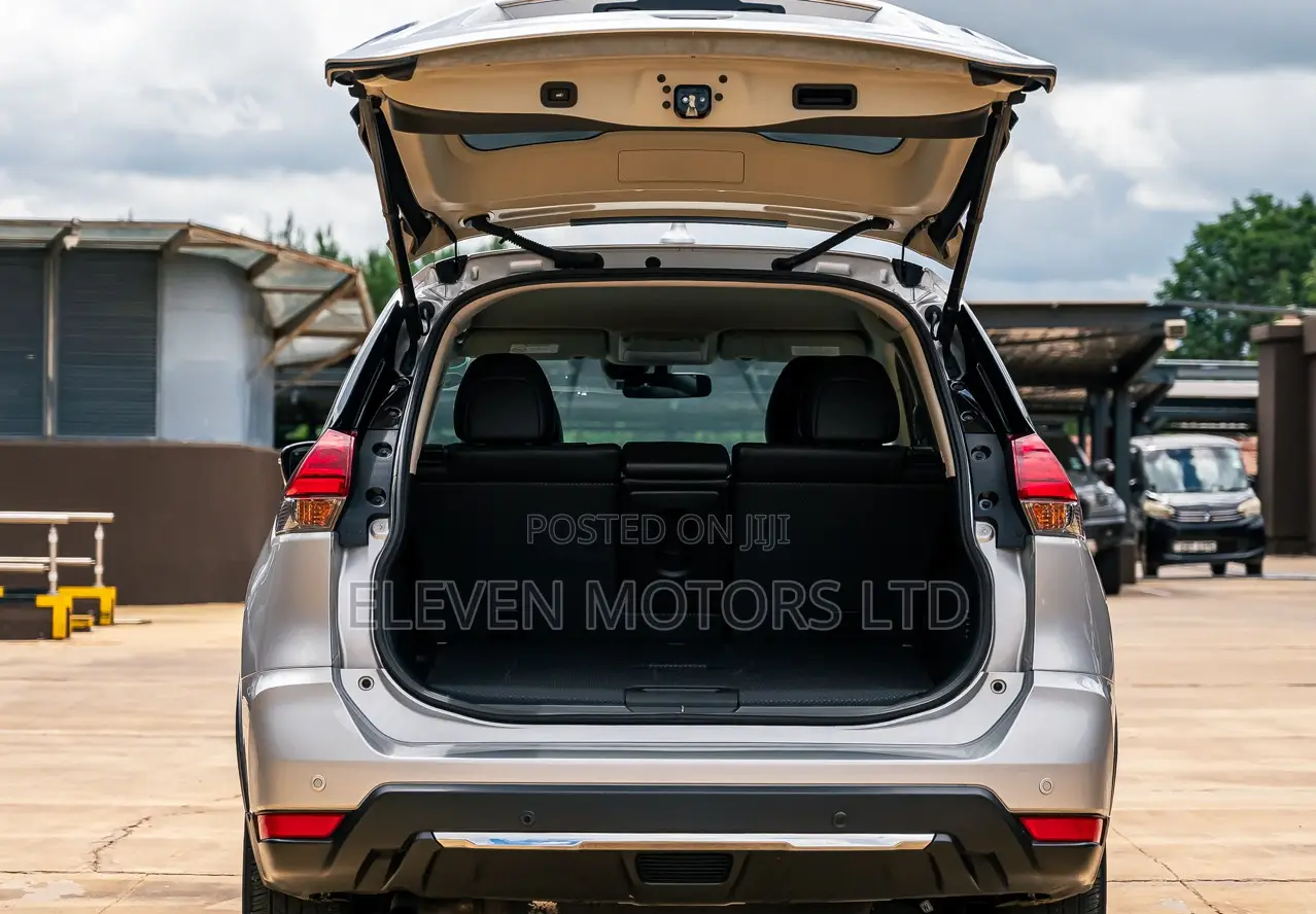Nissan X-Trail 2019 Silver