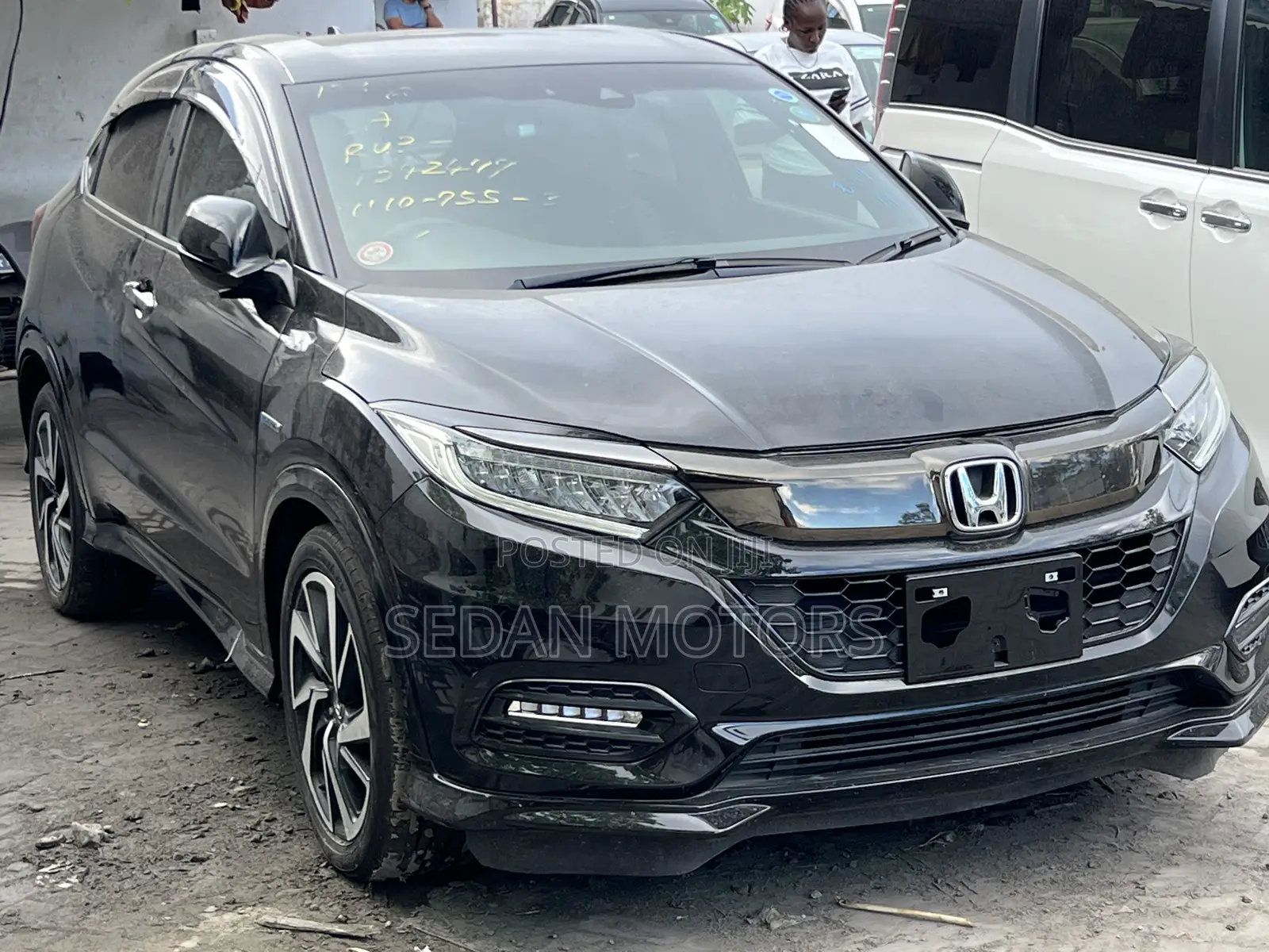 Honda Vezel 2019 Black