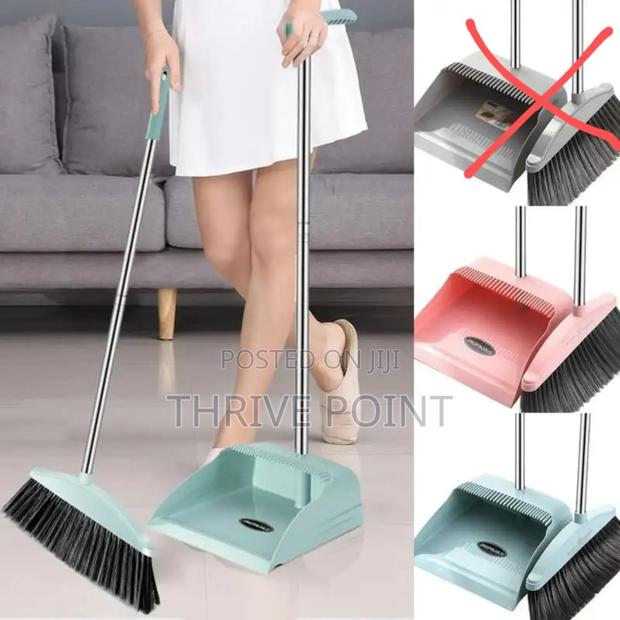 *2 in 1 Flexible Broom and Dustpan