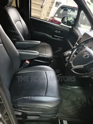 Toyota Voxy 2019 Black