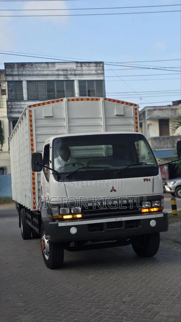 Mitsubishi Fh215 Enclosed Body - thumbnail 8