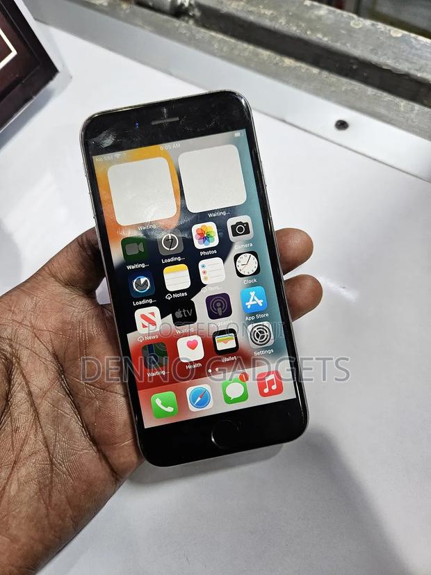 Apple iPhone 6s 32 GB Gray - thumbnail 2