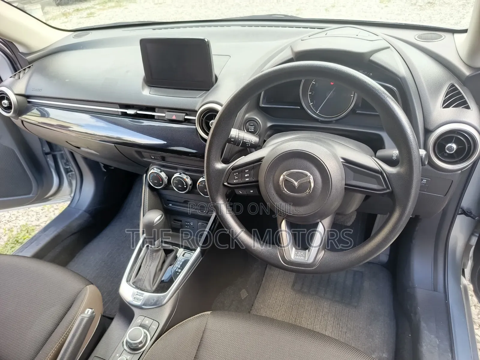 Mazda 2 2019 Silver