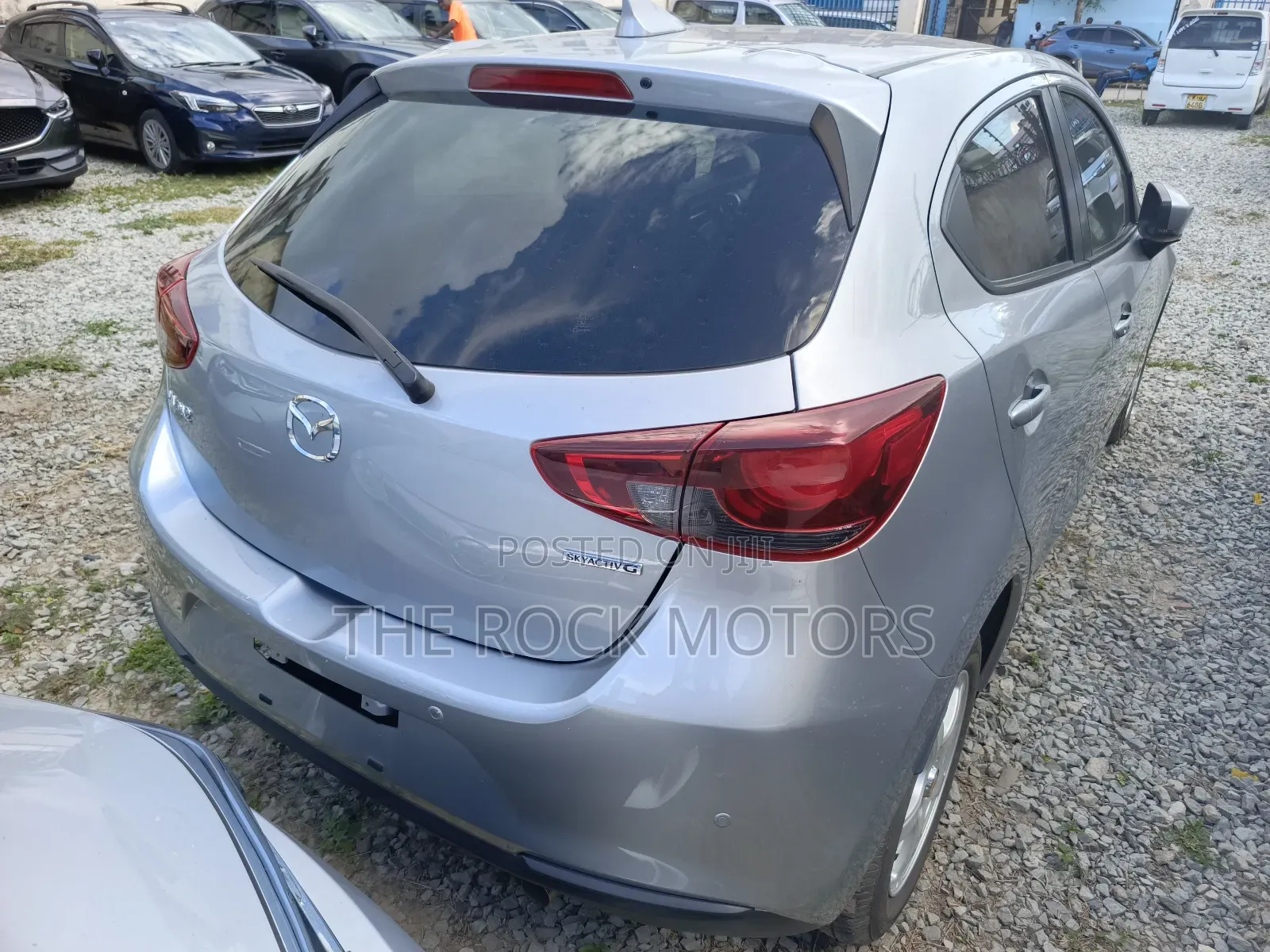 Mazda 2 2019 Silver