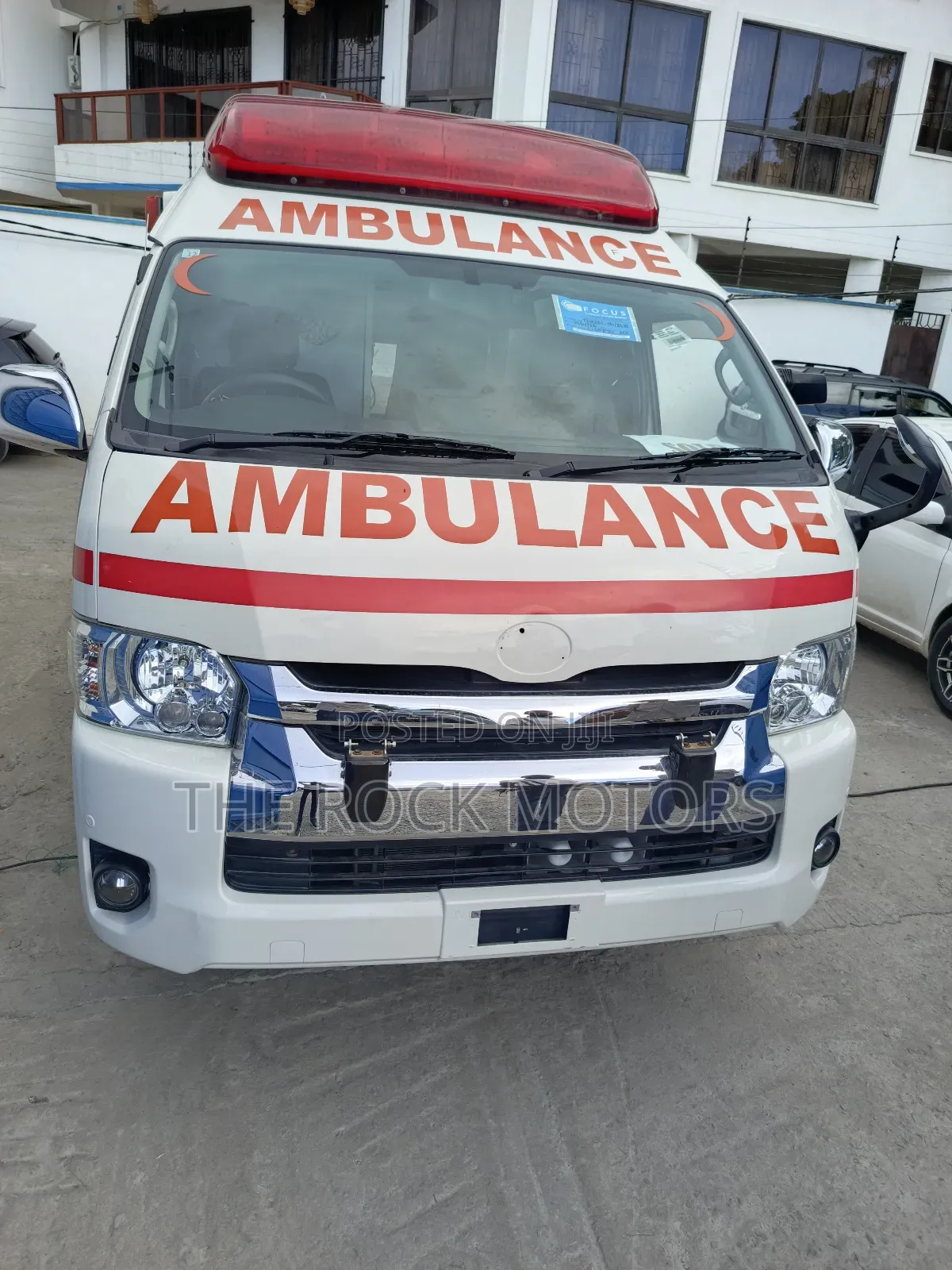 Toyota HiAce 2019 White