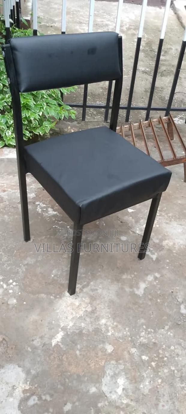 Reduction Caterina Chair