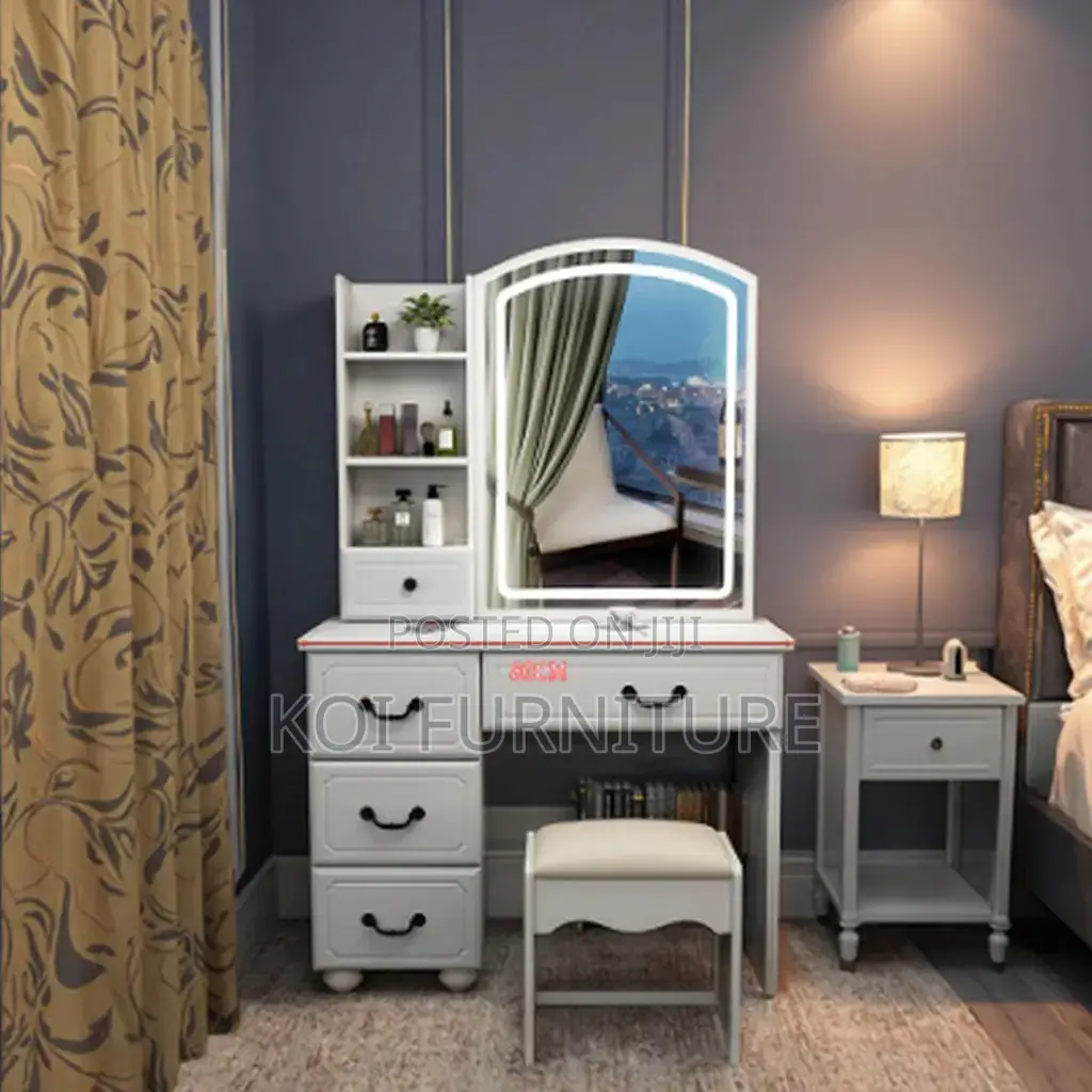 Dressers; White Bedroom Home Vanity Set With Glossy Finish
