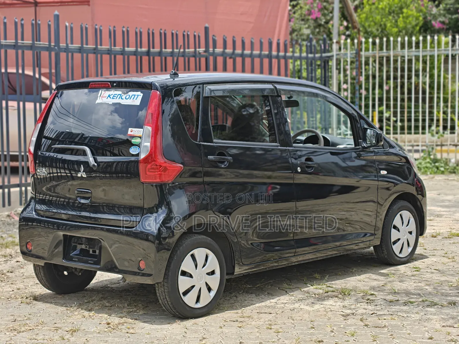 Mitsubishi EK 2018 Black