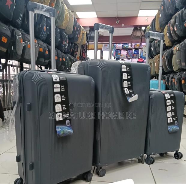 3pcs Unbreakable Suitcase - thumbnail 2