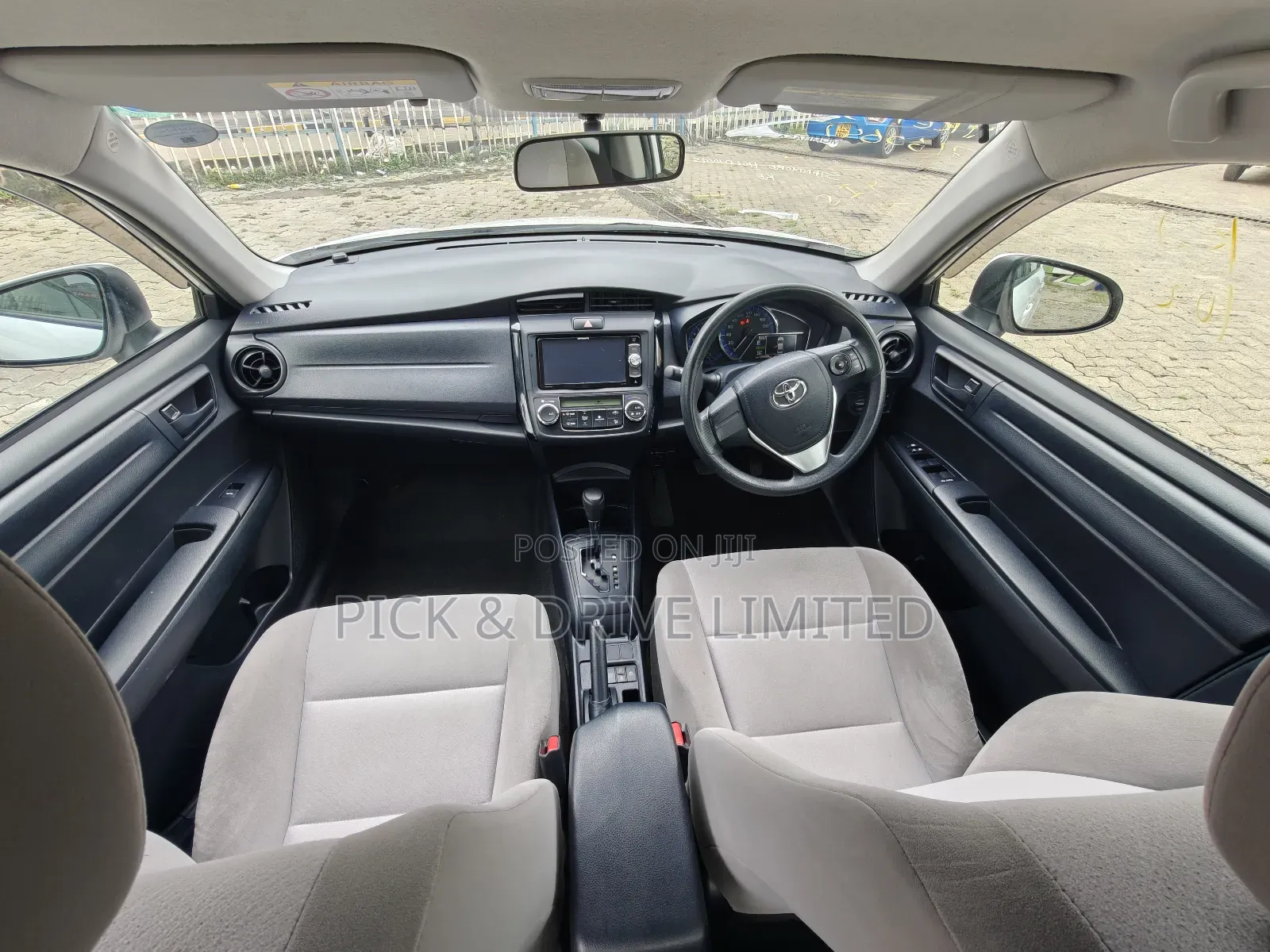 Toyota Axio 1.5 Hybrid 2WD 2018 White
