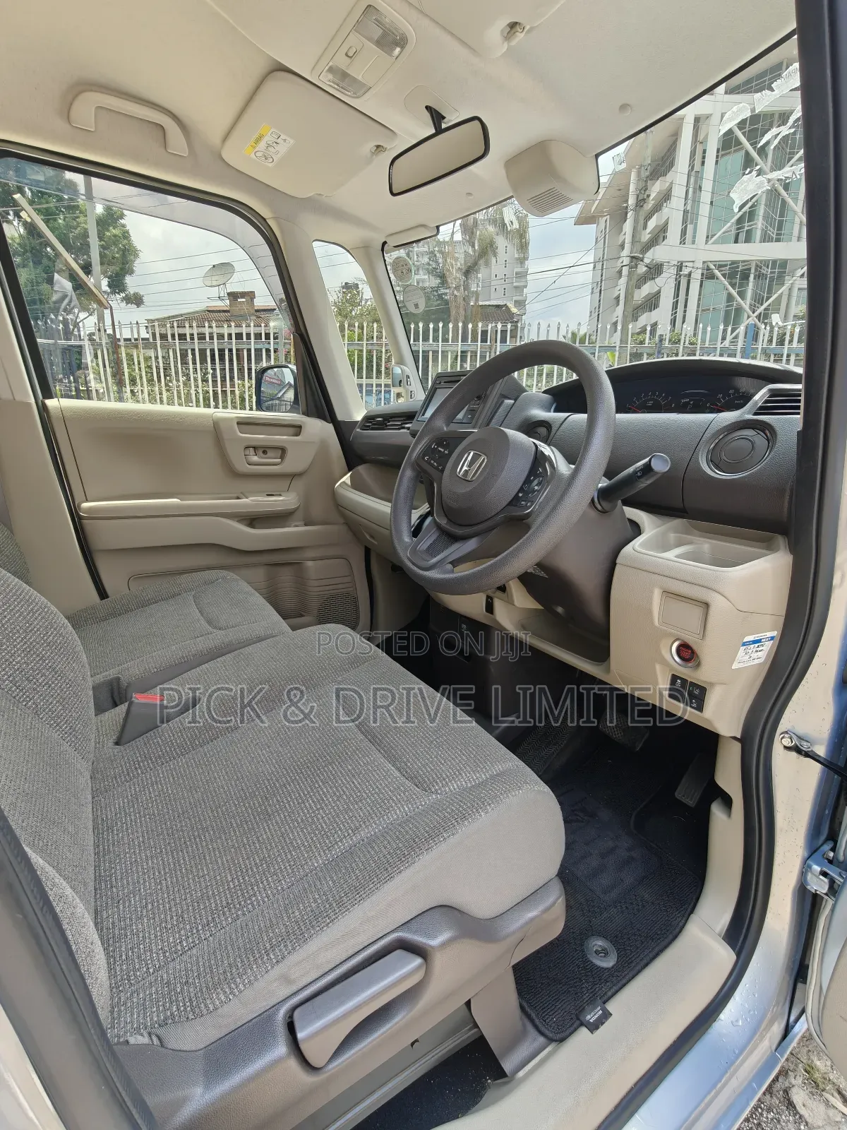 Honda N-Box 2018 Blue