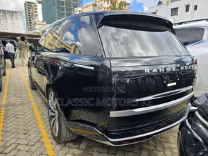 Land Rover Range Rover Vogue 2023 Black